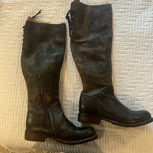 Bed Stu Cobbler Series color Black Lux . Excellent line new condition.